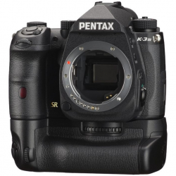商品画像:<K>PENTAX デジタル一眼レフカメラ K-3 Mark III Black Premium Kit・ボディ(2573万画素/KAF2マウント/ブラック) K-3 MARK III BLACK PREMIUM