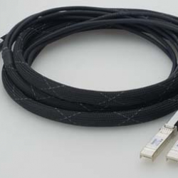 商品画像:AT-QSFP-4SFP10G-3CU [QSFP-4SFP ブレークアウトダイレクトアタッチケーブル 3m] 1039R