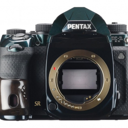 商品画像:<K>PENTAX デジタル一眼レフカメラ K-1 Mark II J limited 01・ボディ Viridian(3640万画素/KAF2マウント/ビリジアン) J LTD 01 VIRIDIAN