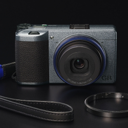 商品画像:RICOH GR IIIx Urban Edition S0001156
