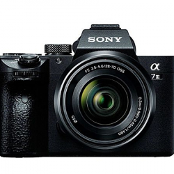 商品画像:<α>SONY デジタル一眼カメラ α7 III・レンズキット(2420万画素/Eマウント/ブラック) ILCE-7M3K